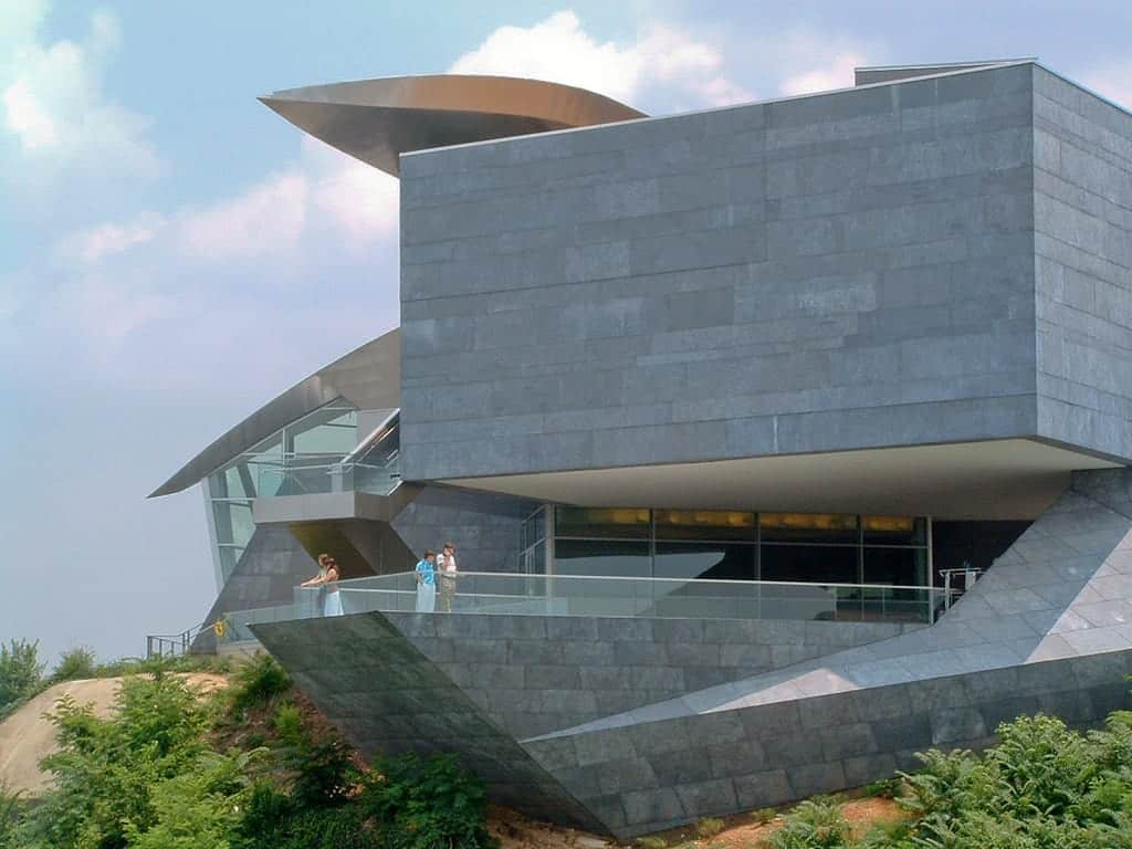 Visitors on the outdoor deck of the Hunter Museum.