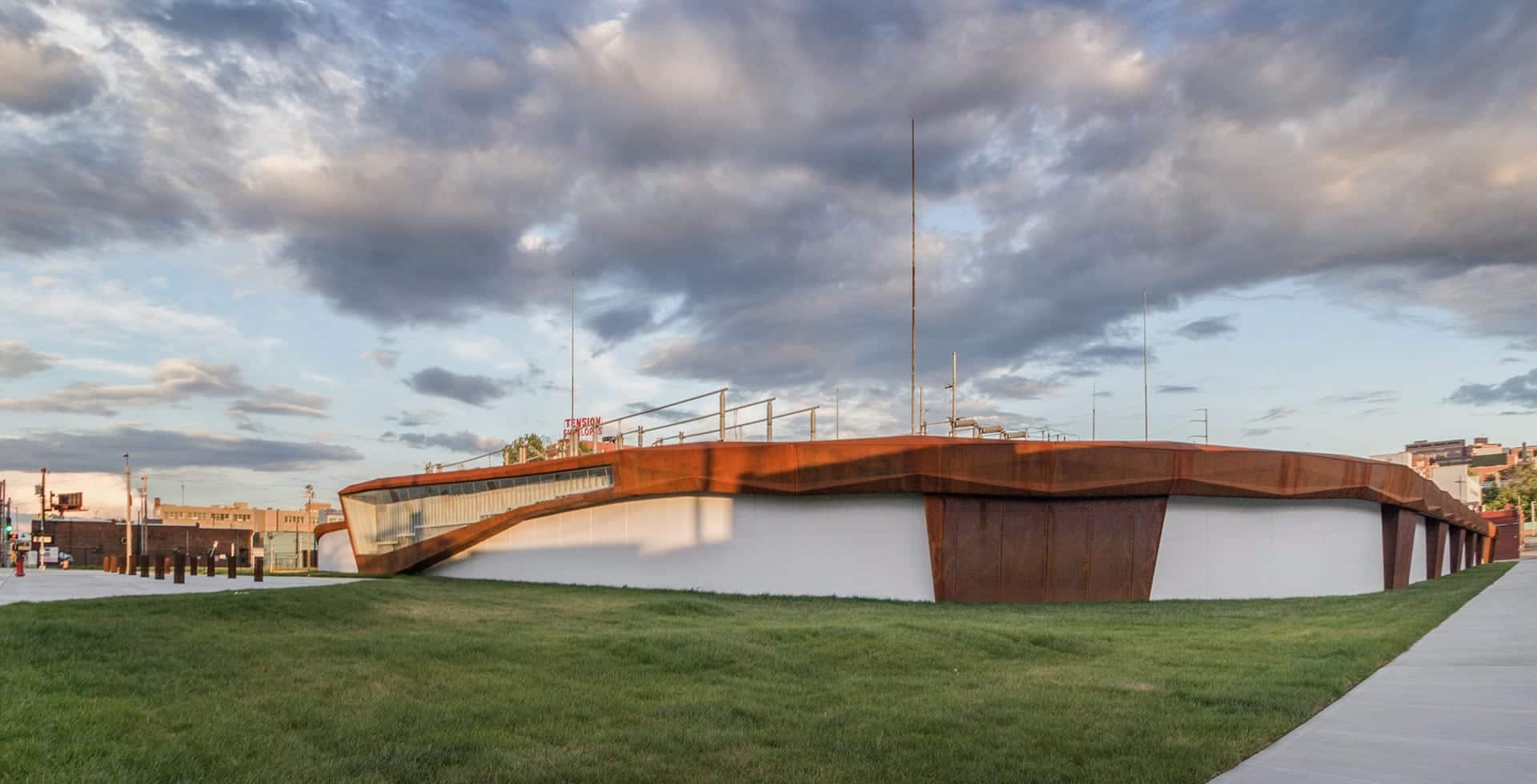 Crosstown Substation designed by Pendulum, featuring Solanum weathering steel metalwork.