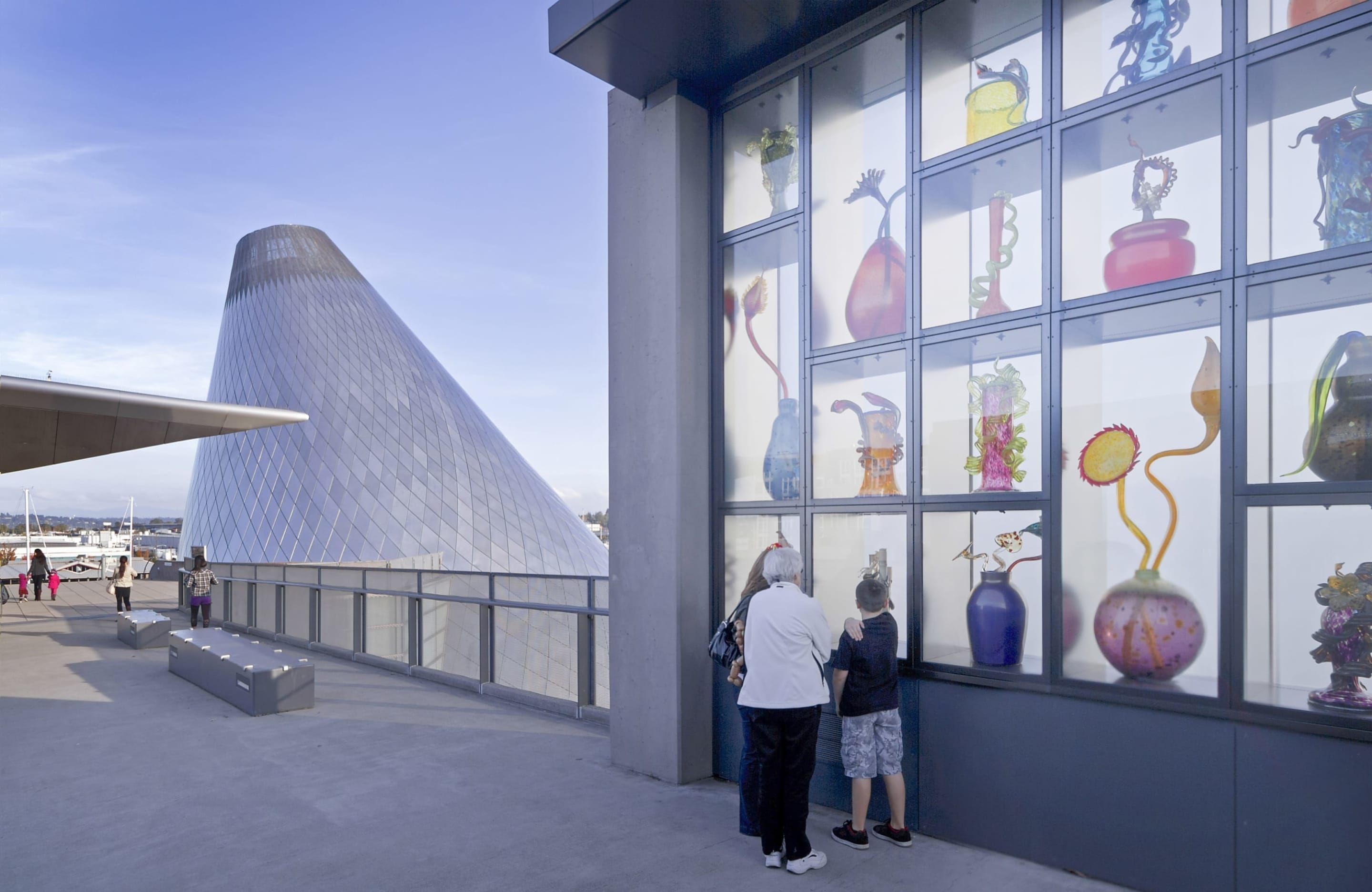 Venetian Wall for the Chihuly Bridge of Glass, with Museum of Glass in the background