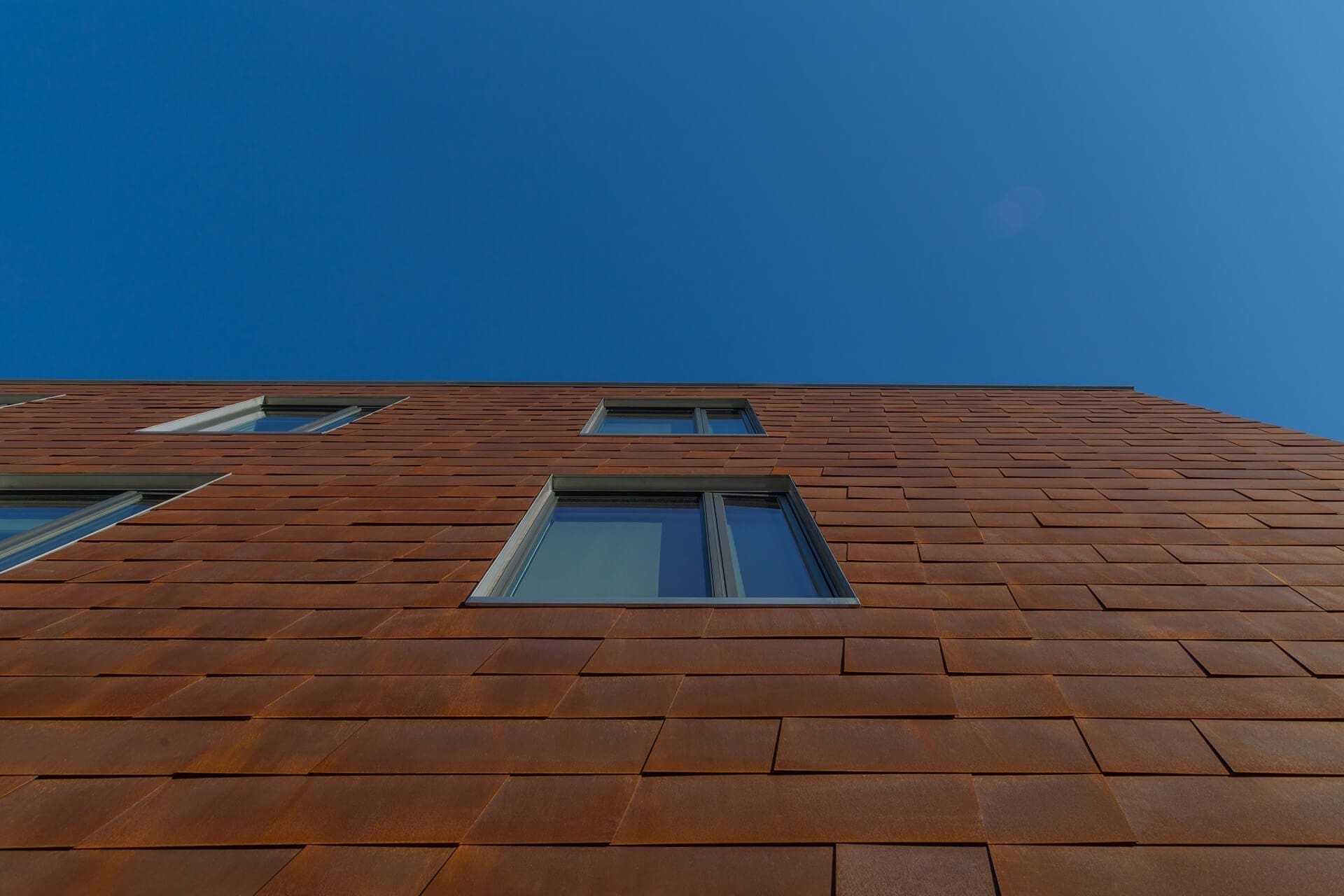 Brown University Applied Math Building, clad in Zahner Solanum Weathering Steel.