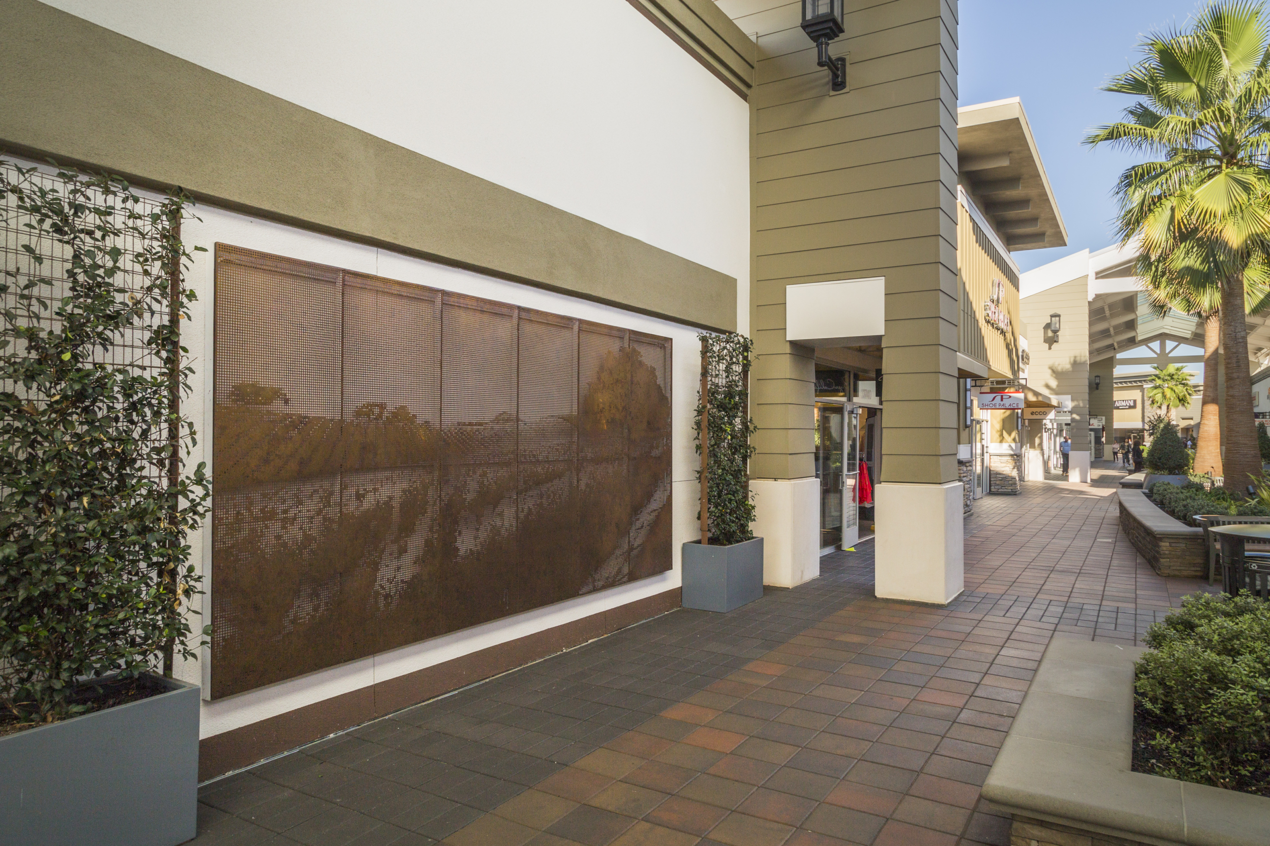 Livermore Outlets  Zahner — Innovation and Collaboration to Achieve the  Incredible